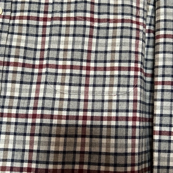 Cremieux 38 slim fit long sleeve plaid shirt. Size L - Picture 2 of 7